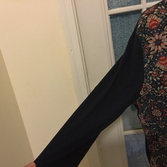 Van Heusen Woman Top pattern design front size XXL - Picture 5 of 6